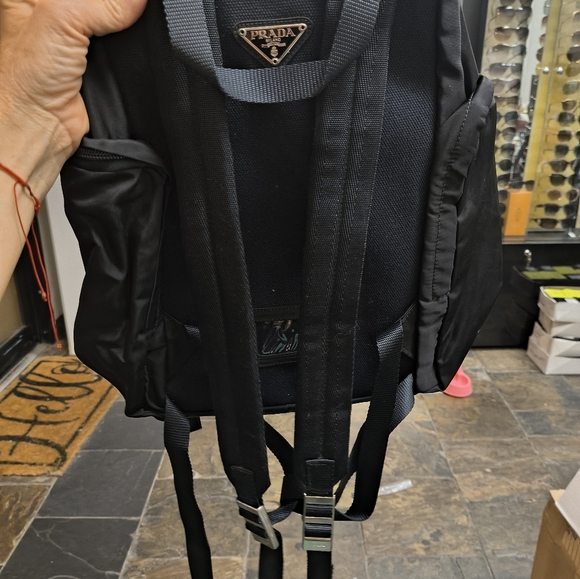 Prada backpack New black - Picture 2 of 4